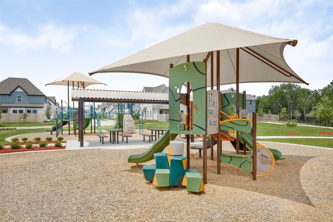 property at 4910 San Fabiano Ct