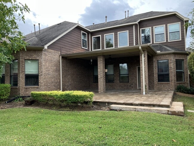 property at 7007 Fall Creek Ln