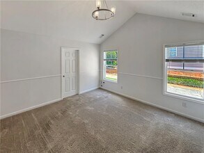 3755 Pine Village Pl in Loganville, GA - Building Photo - Building Photo