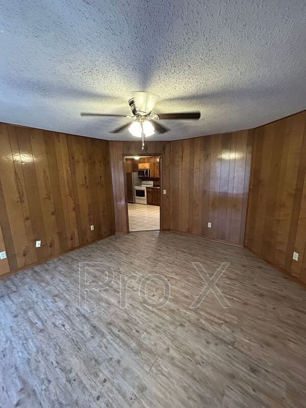 1216 Highland Ave in Springdale, AR - Building Photo - Building Photo