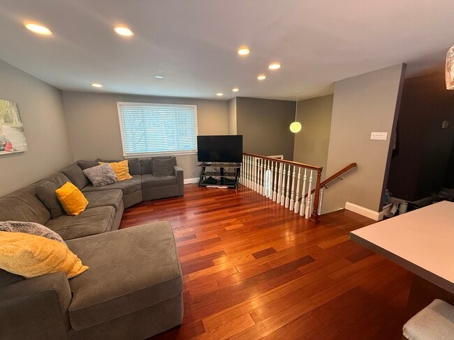 19013 Quail Valley Blvd in Gaithersburg, MD - Building Photo - Building Photo