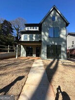 1239 Plaza Ave SW in Atlanta, GA - Building Photo