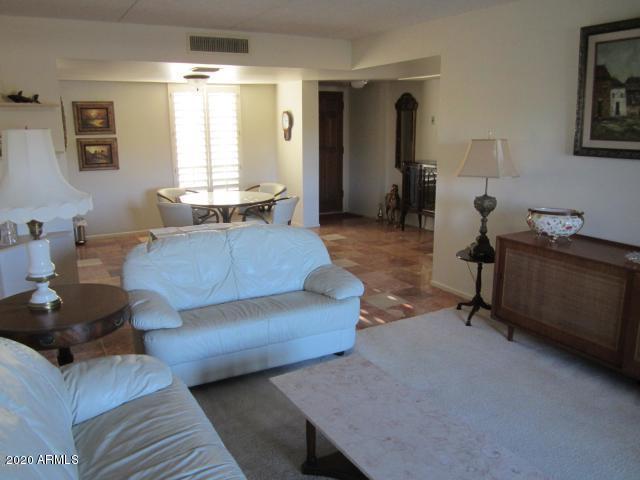 7402 E Carefree Dr-Unit -215 in Carefree, AZ - Building Photo - Building Photo