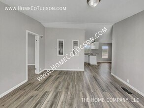 9410 S Van Dr in Tucson, AZ - Building Photo - Building Photo
