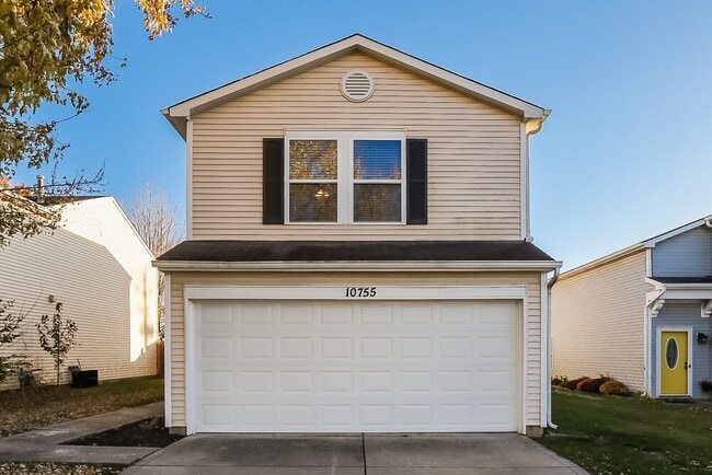 property at 10755 Glenayr Dr