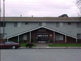 Garland Plaza Apartments in Sunnyvale, CA - Building Photo - Building Photo