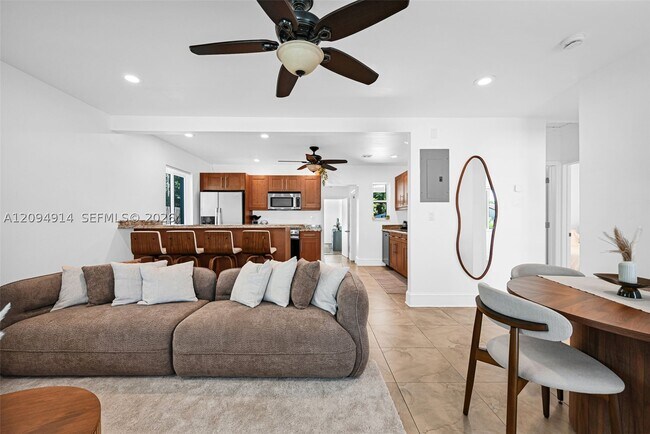 property at 1328 N Andrews Ave