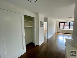 E 16 ST in New York, NY - Building Photo - Building Photo