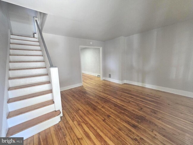 2540 S 61st St in Philadelphia, PA - Building Photo - Building Photo