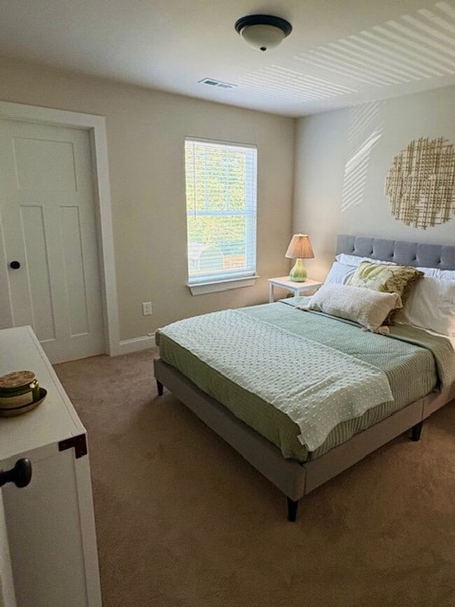 100 S 9th St in Easley, SC - Building Photo - Building Photo