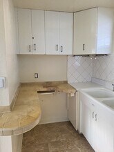 915 Willow St-Unit -915 Willow Street in Reno, NV - Building Photo - Building Photo