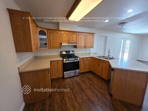 8169 Patton Ave in Citrus Heights, CA - Foto de edificio - Building Photo