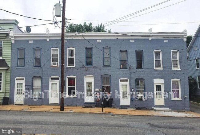 property at 114-122 N Conococheague St