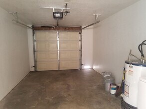 5228 Greene Ln in Las Vegas, NV - Building Photo - Building Photo