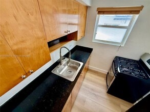7334 Harding Ave in Miami Beach, FL - Building Photo - Building Photo