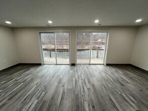 201 Kathleen Dr in New Brighton, PA - Building Photo - Building Photo