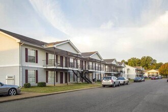 1720 Piping Rock Dr, Unit 03 photo'