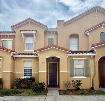 2672 Mayaguana St in Kissimmee, FL - Building Photo