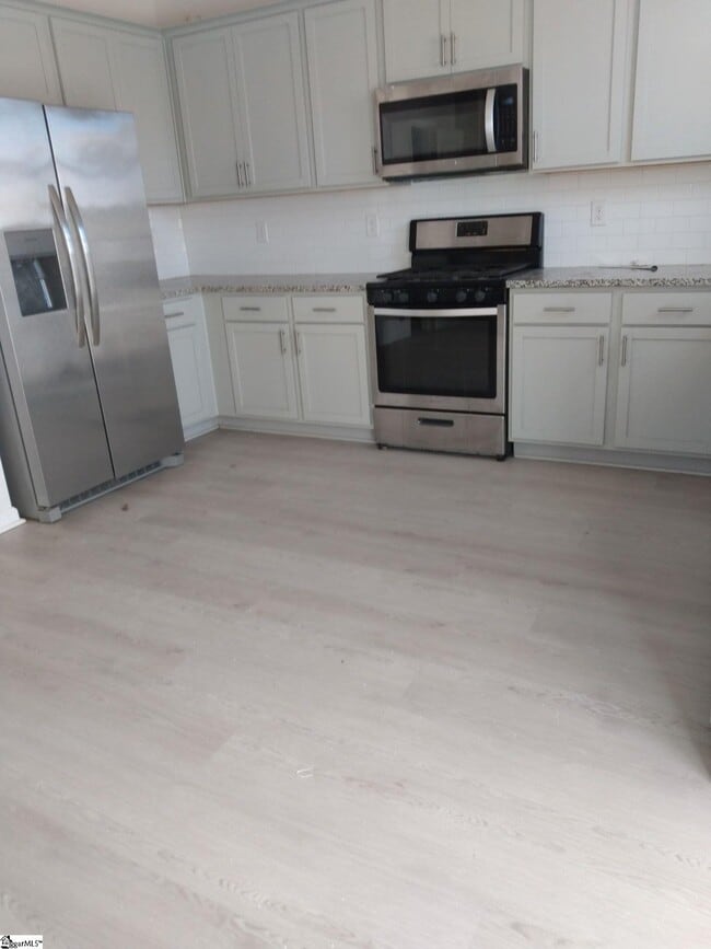 1057 Longstone Wy in Spartanburg, SC - Building Photo - Building Photo