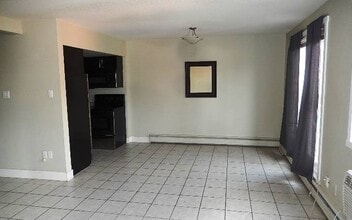 2410 Louise Street21 in Saskatoon, SK - Building Photo - Building Photo