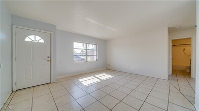 107 SW 16th Terrace in Cape Coral, FL - Building Photo - Building Photo