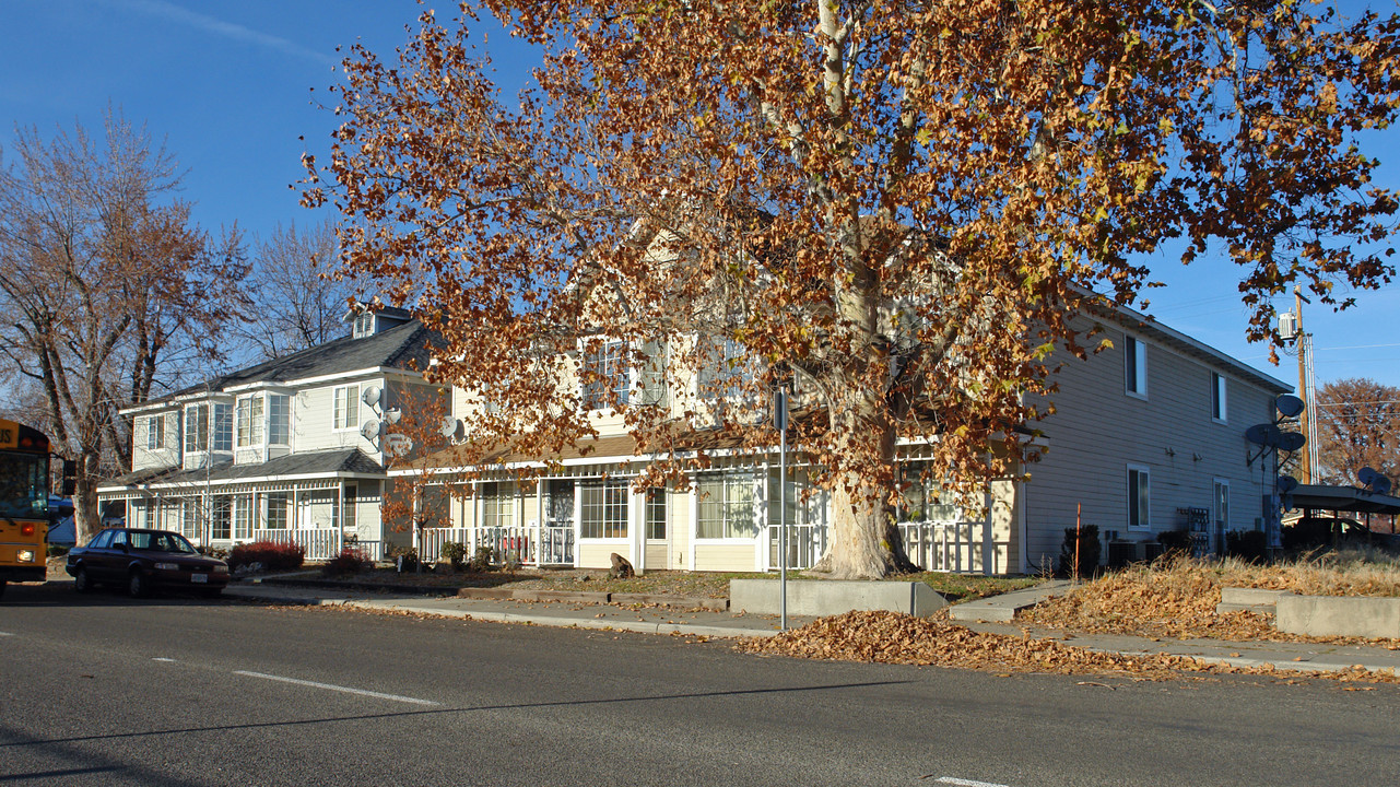 Maple Terrace Apartments in Weiser, ID - Foto de edificio