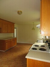 124 Richland Rd in Petersburg, VA - Building Photo - Building Photo