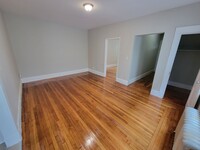 530 Winthrop Ave, Unit 1L in New Haven, CT - Building Photo - Building Photo