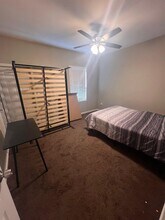 1934 Ann Arbor Ave in Tallahassee, FL - Building Photo - Building Photo