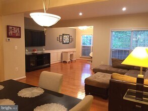 12325 Jarrow Ln in Bristow, VA - Building Photo - Building Photo