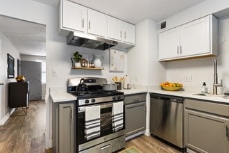 Brickline in St. Louis, MO - Building Photo - Building Photo