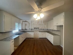 8650 Hopewell Rd in Lizella, GA - Building Photo - Building Photo