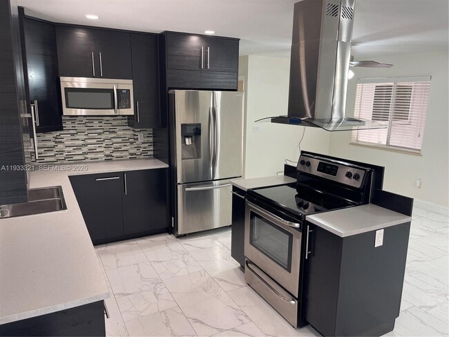 property at 2971 SW 35th Ave