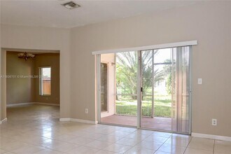 5660 NW 120th Terrace in Coral Springs, FL - Building Photo - Building Photo