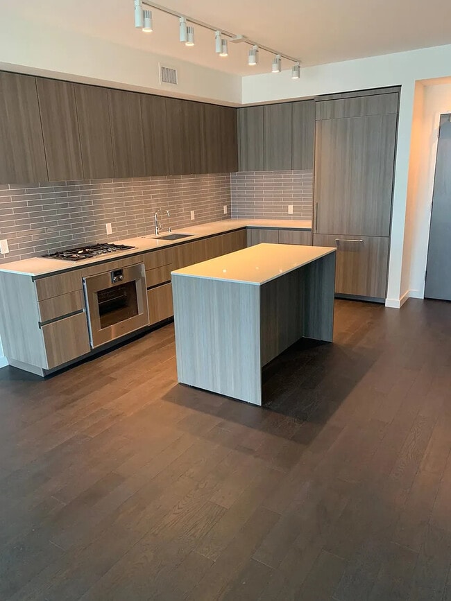 1000 3rd St, Unit #1003 in San Francisco, CA - Building Photo - Building Photo