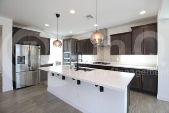 5322 W Sweet Pea Terrace in Phoenix, AZ - Building Photo - Building Photo