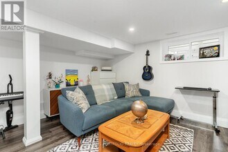 329 Runnymede Rd in Toronto, ON - Building Photo - Building Photo