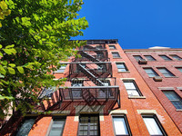 405 East 12th Street in New York, NY - Foto de edificio - Building Photo