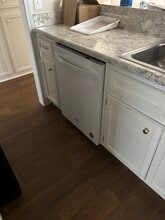 162 W Hampton St in Leesville, SC - Building Photo - Building Photo