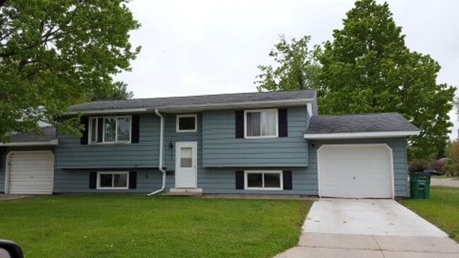 property at 2023 Alton St