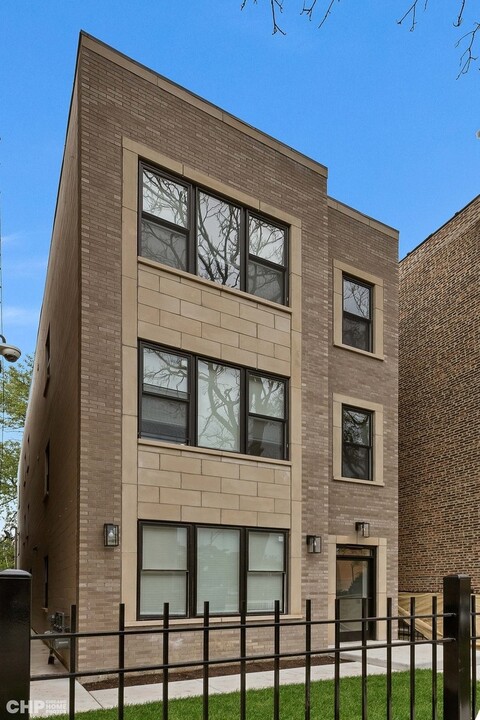 3924 S Calumet Ave-Unit -1 in Chicago, IL - Foto de edificio