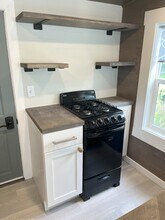 3812 Park Ln in Spring Park, MN - Building Photo - Building Photo
