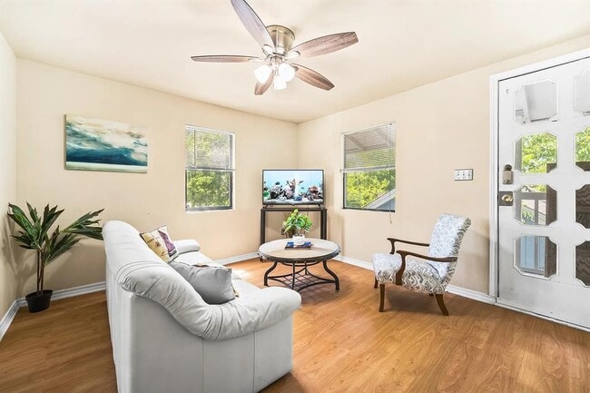 4812 Avenue G in Austin, TX - Building Photo - Building Photo