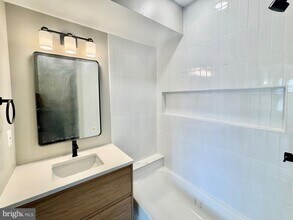 1802 11th St NW in Washington, DC - Building Photo - Building Photo