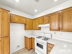 10825 Caminito Arcada in San Diego, CA - Building Photo - Building Photo