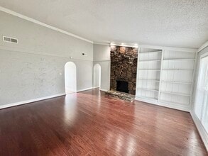 6184 Holly Park Dr in Memphis, TN - Building Photo - Building Photo