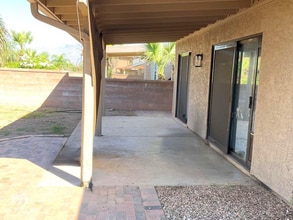 213 N Jacs Pl in Tucson, AZ - Building Photo - Building Photo