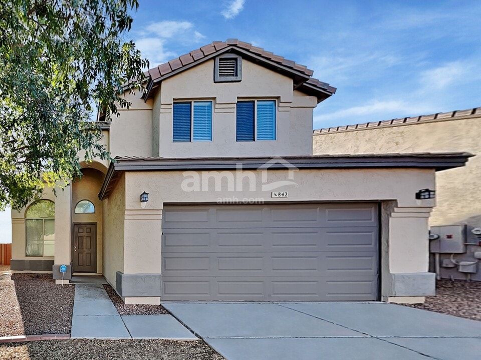 842 S Cerise in Mesa, AZ - Building Photo