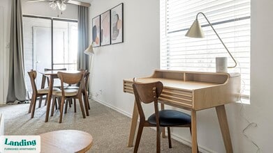 1071 Clayton Ln, Unit M0118 in Austin, TX - Building Photo - Building Photo