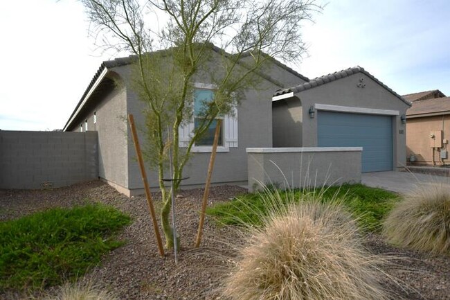property at 4021 E Caitlin Dr